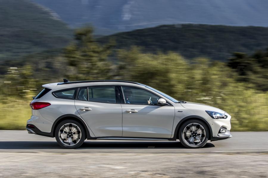  Ford Focus Active Wagon 2018 года  (WW) (фото 36 из 49)
